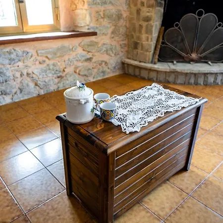 Casa Soleggiata Apartment